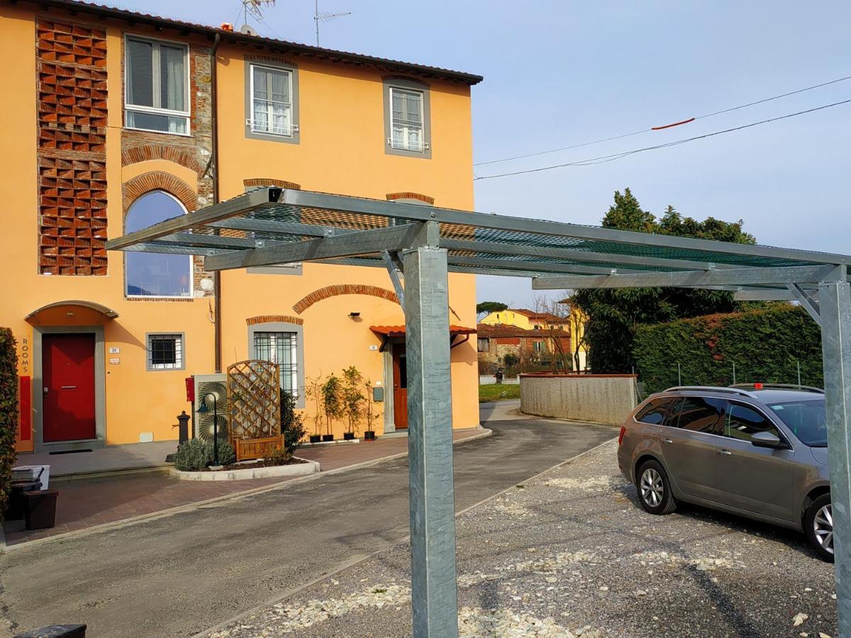 卢卡Le Rondini Di San Donato住宿加早餐旅馆 外观 照片
